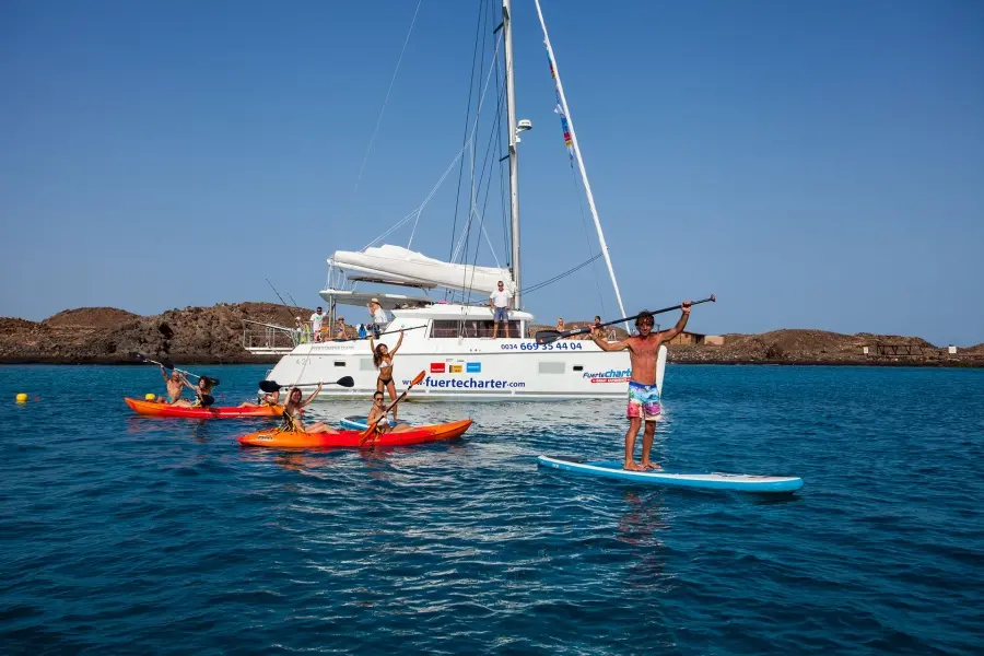 lobos-island-catamaran-tour-3hrs_2_l