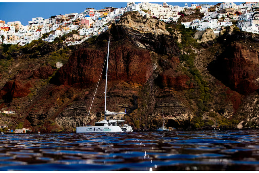 >Santorini Boat Trips