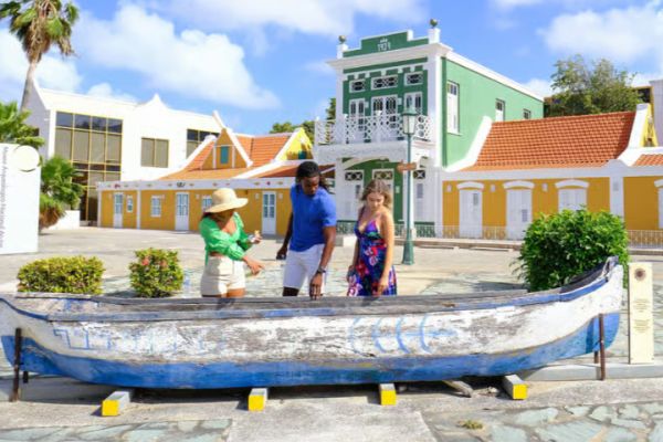 Aruba Downtown Historic And Cultural Walking Tour