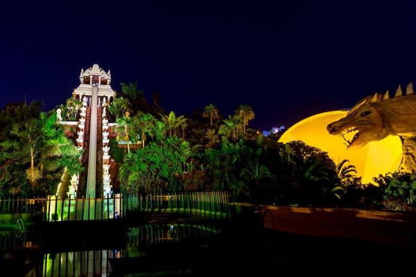 Siam Park at Night