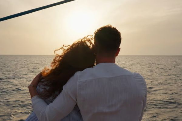 Heraklion: Dia Island Sailboat Cruise with Swimming and Meal