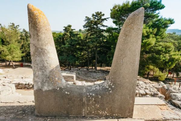 Knossos: Knossos Palace Skip-the-Line Guided Walking Tour