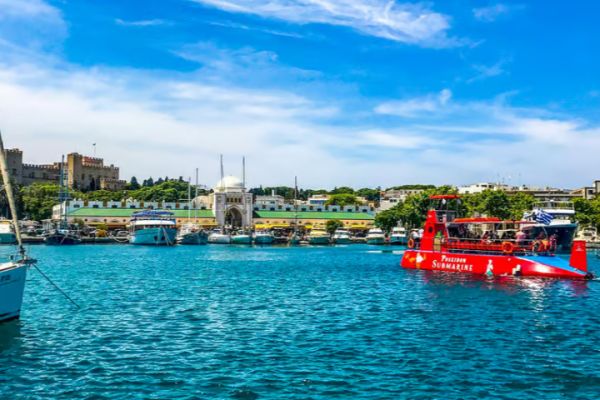 Rhodes Town: Submarine Cruise with Underwater Views