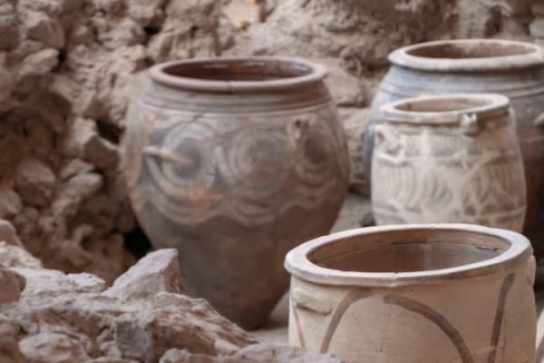 Santorini: Akrotiri Ticket with Optional Self-Guided Audios