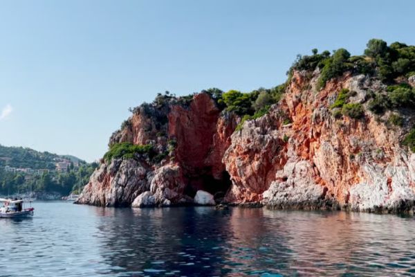 From Skiathos: Skopelos and Alonissos Boat Trip with Stops