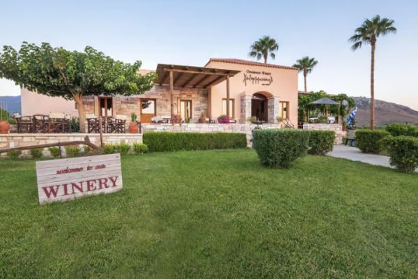 Kos: Wineries Tour w/ Wine Tastings & Transportation