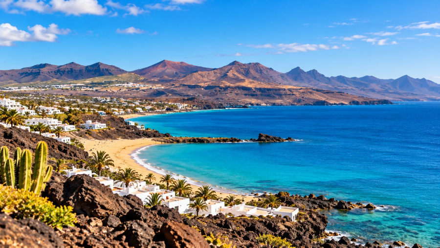 Canary Islands Tourist Tax Shock: Will Holidays Cost 10% More From 1 December 2026?