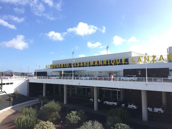 The Ultimate Guide to Lanzarote Airport Transfers