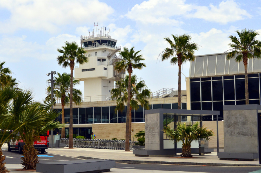 The TravelON World guide to Tenerife Airport Transfers