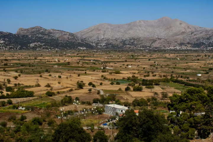 1e5ee7b3e1fa6927c05b746f11b3351027361ce1c83de405804440027e5bb8be