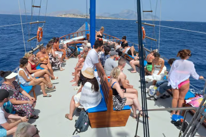 951e86a7dfd20ce534a32712f6a54ef5c88c8eddc06338fdd2c3ef04b375b62b