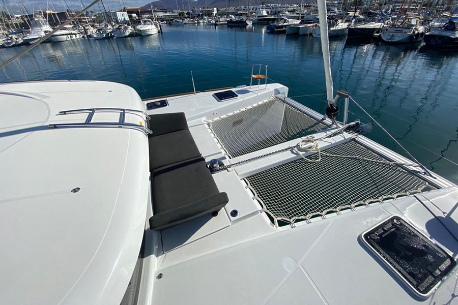 papagayo-beach-lanzarote-private-catamaran_4