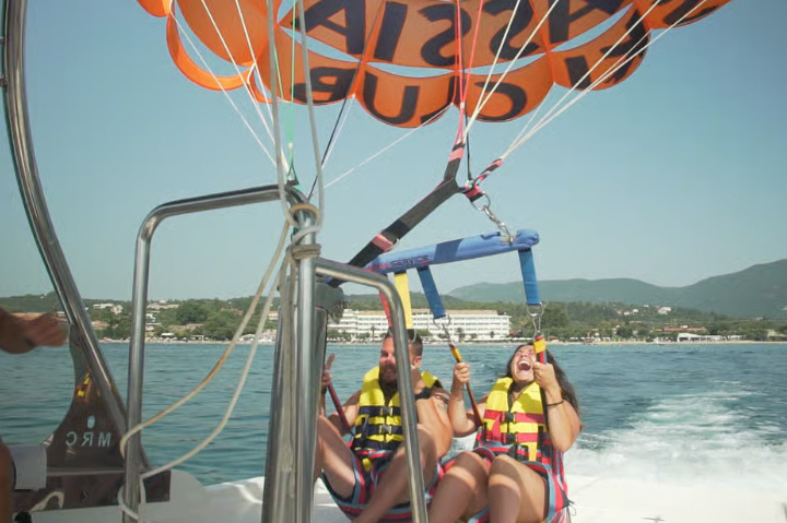 29ef38bb30378b821d75dbc6fdd7eab16e64b746cc06d771b7fb11a1773c549f