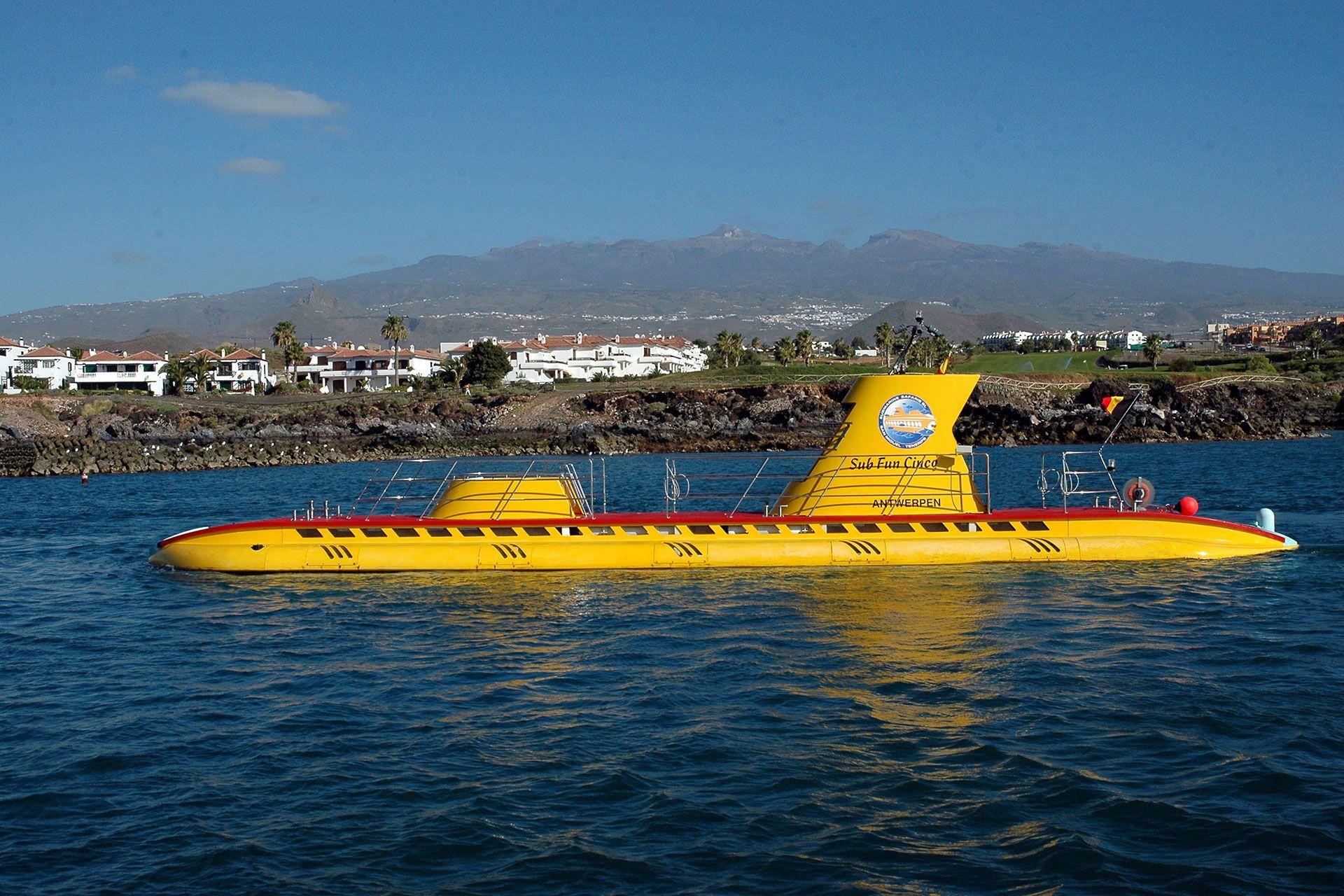 images/products/submarine-safaris-tenerife-package.jpg